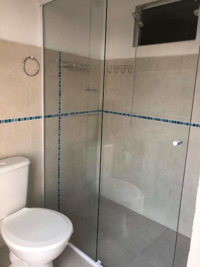בארה וליה Fish Inn Hotel מראה חיצוני תמונה